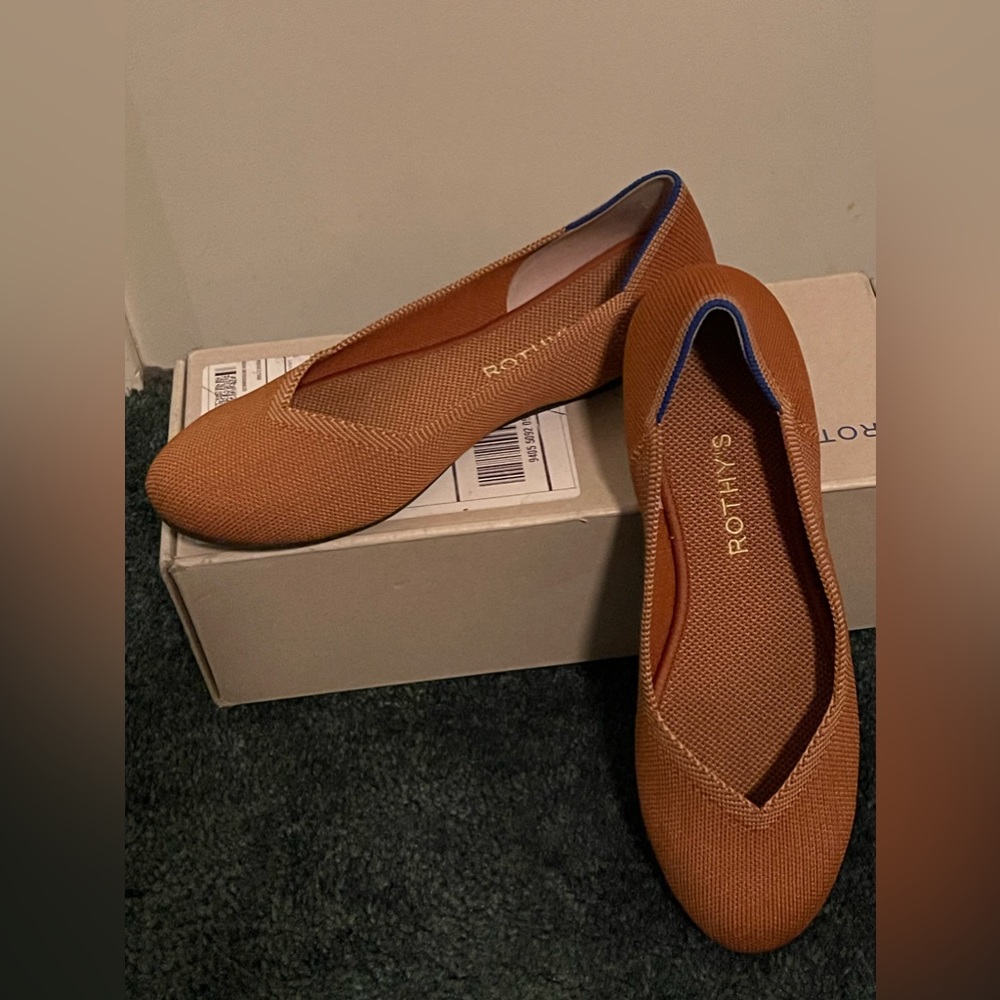 Rothy’s Round Toe Flats- discontinued color